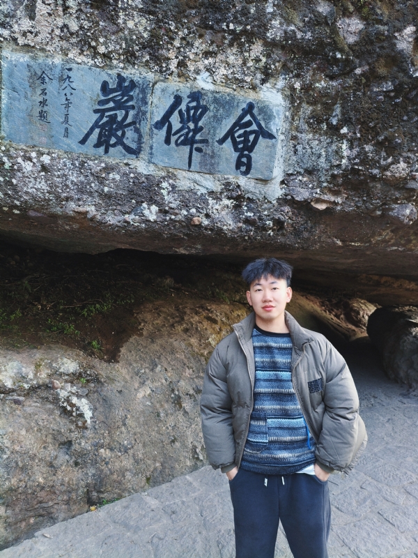 帅邓拖网速的第二张照片--郴州交友中心